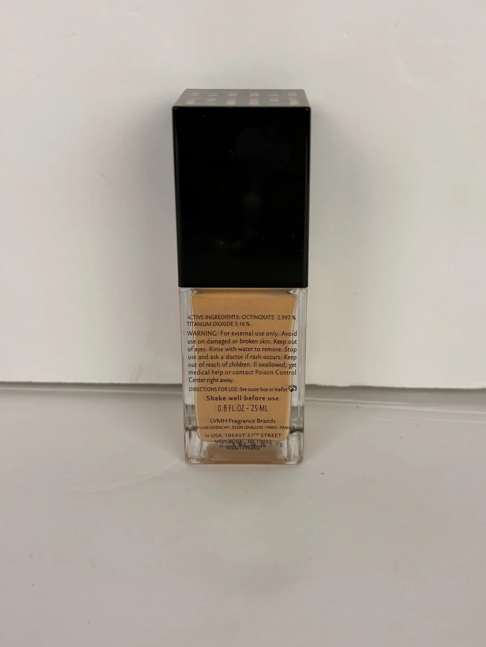 Givenchy Photo Perfexion Fluid Foundation with Sunscreen Natural Complexion #7